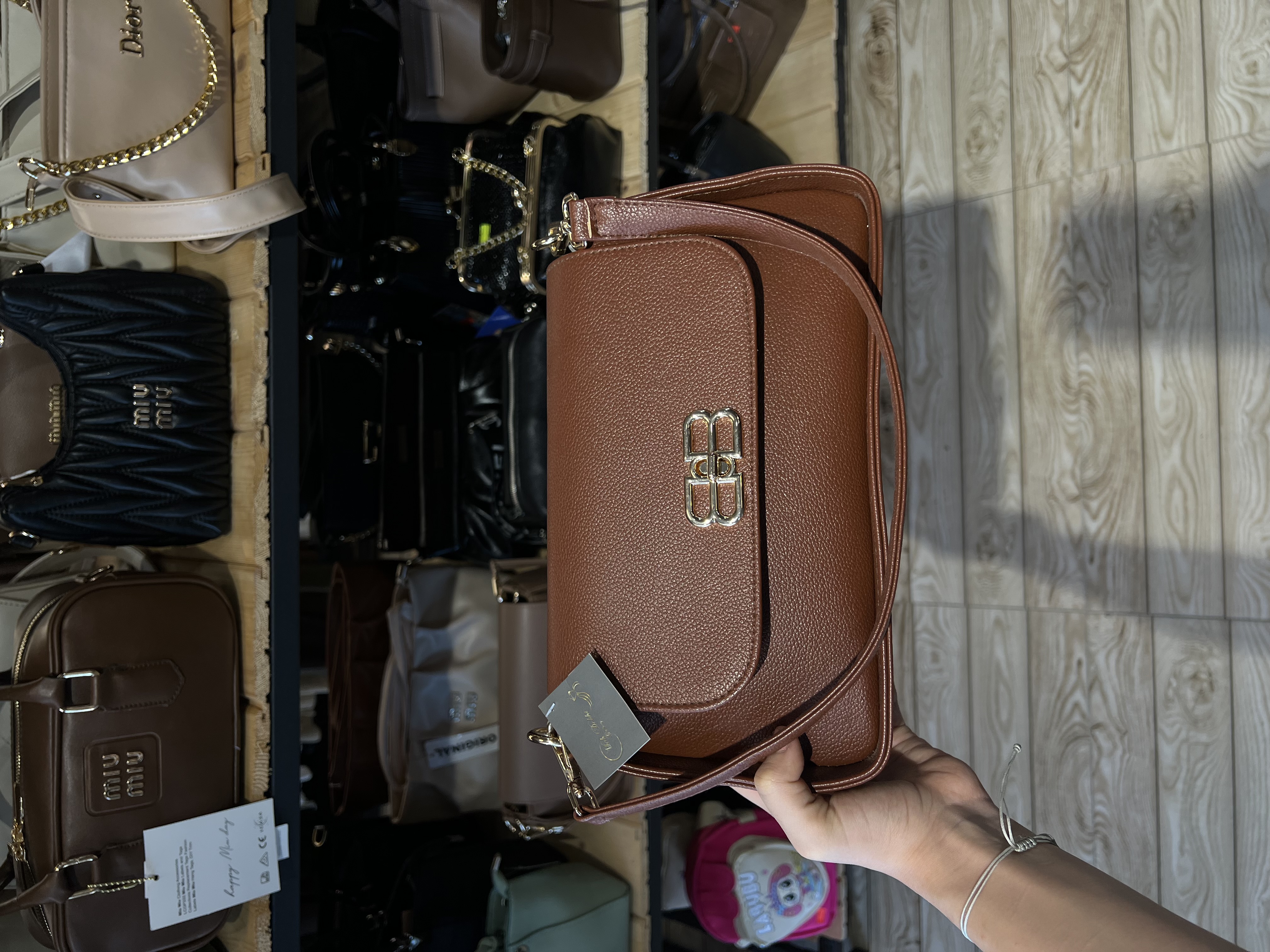 کیف اسپرت کلاچ برند Balenciaga